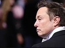 Илон Маск ответил смайликом на предложение Медведева посредничать в споре с Трампом