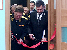 В здании петербургского Адмиралтейства торжественно открыли именную аудиторию ученого-кораблестроителя Николая Муру