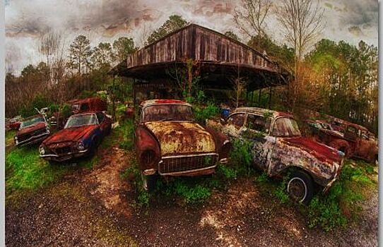 Пять самых известных в мире автомобильных свалок