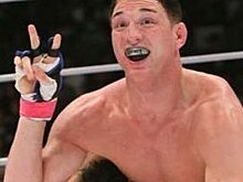Бывший боец UFC арестован за домашнее насилие