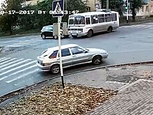 Проехавший на красный депутат оставил водителя автобуса без работы