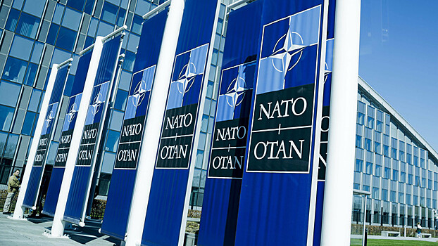 Как СССР пытался вступить в НАТО