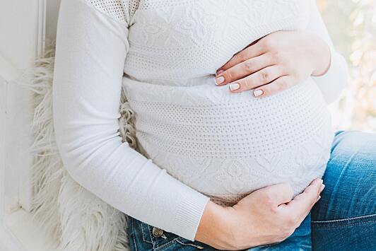 Акушер-гинеколог назвала лучший возраст для первой беременности