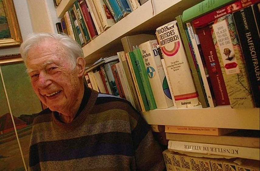 Заслуженный профессор Доктор Хайнц Вендерот из Германии является старейшим человеком, получившим докторскую степень. Степень доктора наук ему была присвоена в Университете Готфрида Вильгельма Лейбница в Ганновере 29 сентября 2008 года, на тот момент профессору было 97 лет