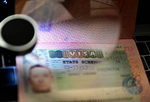 В Евросоюзе задумались о квотах на шенгенские визы для россиян