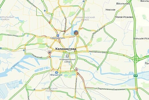 Одна авария: центр Калининграда днём в среду встал в пробках