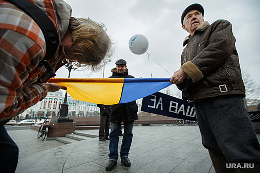 Украинцы обиделись на московскую оппозицию. «Пять минут жалких слюнявых елозаний»