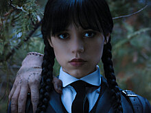 Монстры и идеальные косы: что нужно знать о Дженне Ортеге в роли Уэнсдей