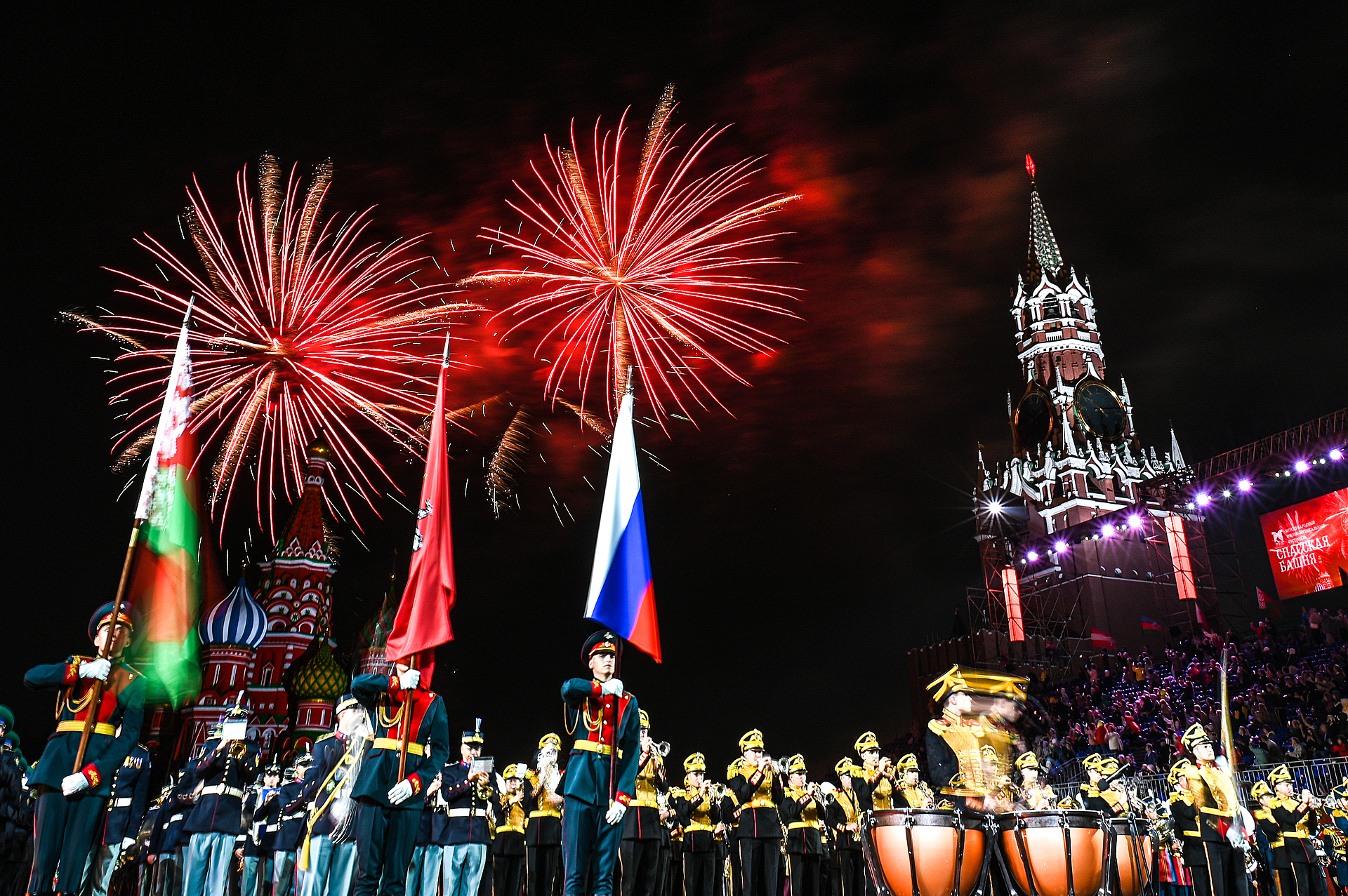 Путин направил приветствие участникам фестиваля "Спасская башня"