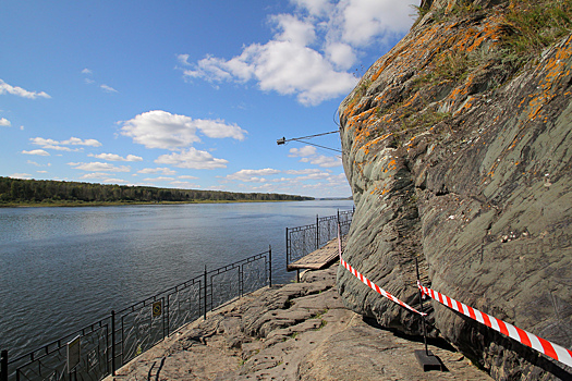 Парламент Кузбасса принял Закон о налоговой поддержке туристической деятельности