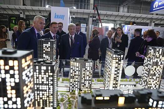 ​Екатеринбург снова предлагают объединить с городами-спутниками
