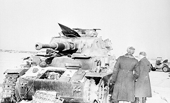 Как матрос уничтожил 9 немецких танков