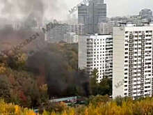 В Москве автомобиль местного жителя взорвался в гараже