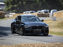 BMW M2 CS показали в окрасе Sapphire Black
