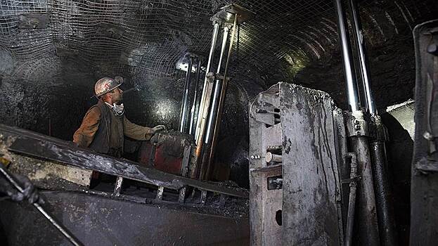 Аварии на шахтах осложнили выдачу лицензий угольщикам