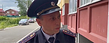 Омского полицейского от ранения ножом спасло служебное удостоверение