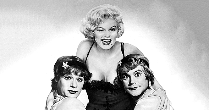 Игривые, лукавые и задорные: 20 винтажных знаменитостей, которые подмигивают на камеру