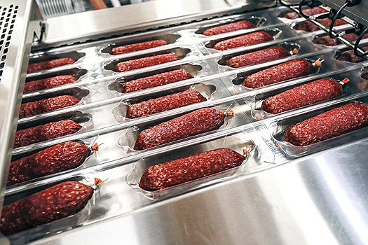 Колбасу в Подмосковье начали делать роботы