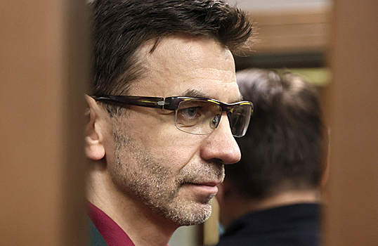 Автозак с Абызовым попал в ДТП по дороге из суда в СИЗО