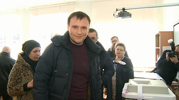 Депутат Госдумы Сергей Пахомов проголосовал в Сергиево‐Посадском районе