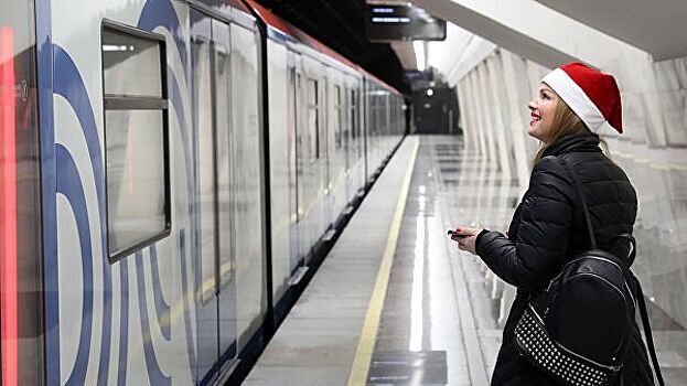 В столичном метро назвали пять главных дел, которые нужно совершить в подземке до конца праздников