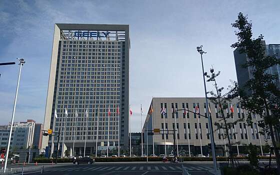 У них всё хорошо: Geely догоняет BYD по продаже электромобилей