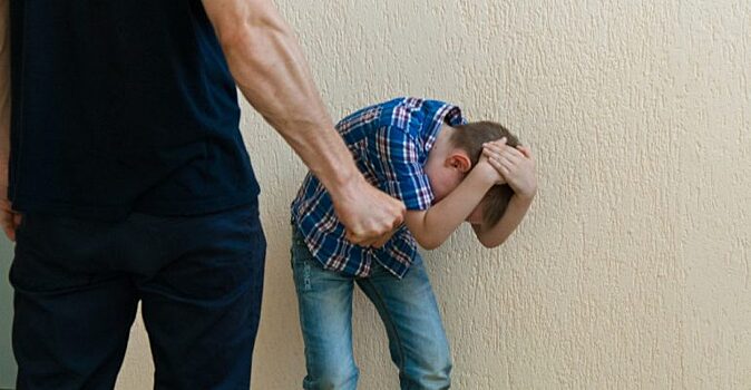 В Ивановской области отчим целый год бил и насиловал 6-летнего мальчика