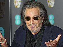 Аль Пачино попытался пройти по красной дорожке и упал