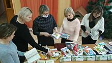 Олег Валенчук помог детской библиотеке Вятских Полян обновить книжные фонды