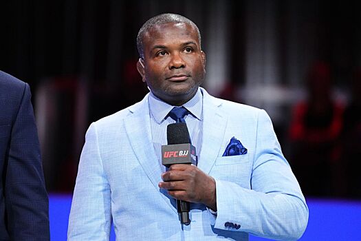 Аналитик: у Махачева больше всего шансов на победу в бою с Делла Маддаленой на старте