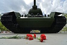 В Липецке установит бомбардировщик в память об Олеге Пешкове