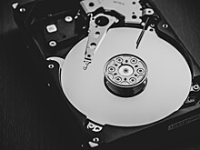Seagate заявила, что жесткие диски экологичнее SSD