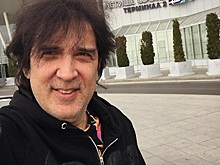 «Он и в постели хорош»: 26-летняя избранница 54-летнего Кая Метова рассказала о жизни со звездой 90-х и будущих детях