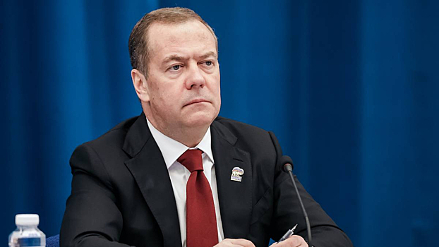 В России назвали провокатора перепалки Трампа с Медведевым