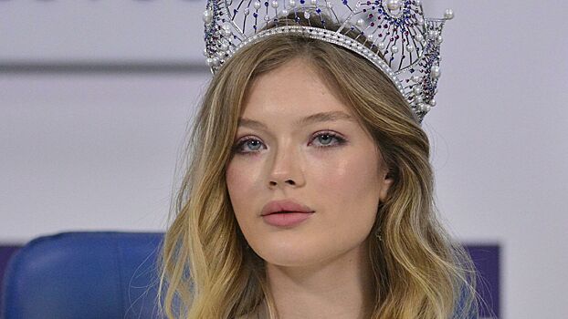 Обладательница титула «Мисс Россия — 2022» Линникова не собирается уезжать из РФ