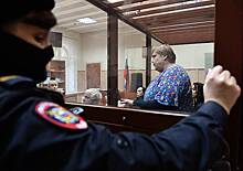 Осужденная за вымогательство журналистка Баязитова подготовила иск к ФСИН