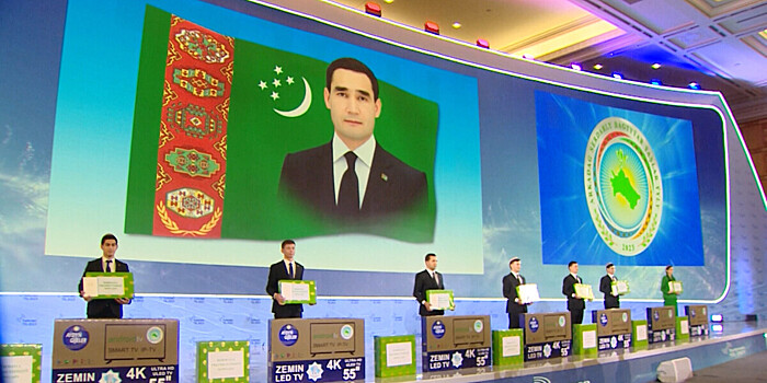 Победителей конкурса «Цифровое решение» наградили в Туркменистане