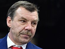 Знарок – самый дорогой тренер в истории КХЛ. Он получал около 6 млн долларов в год, совмещая работу в СКА и сборной России