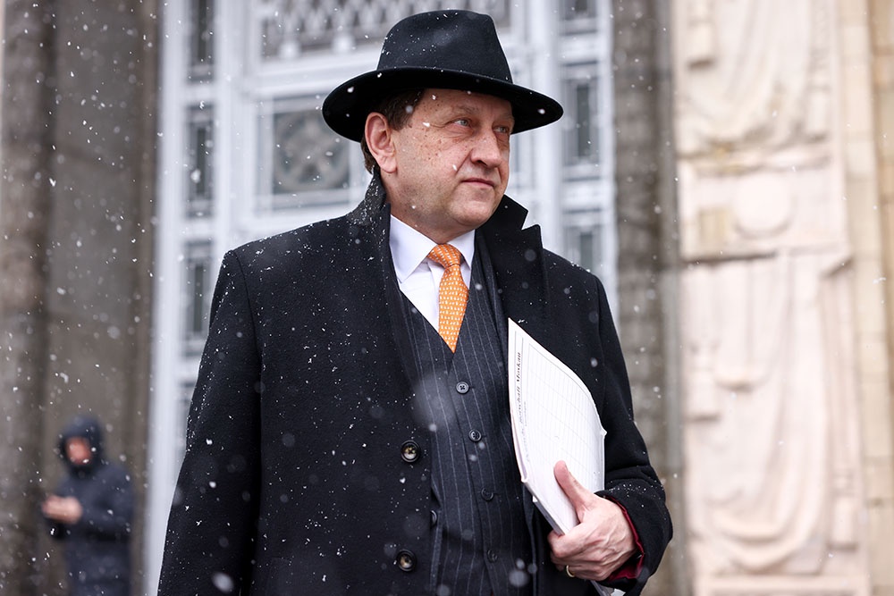 МИД РФ выразил протест послу ФРГ из-за встречи депутата бундестага с Закаевым