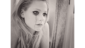 Топ-10 шокирующих теорий заговора в шоу-бизнесе