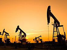 Цена нефти Brent на лондонской бирже ICE опустилась ниже $81 за баррель