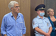 Суд арестовал Леонида Гозмана на 15 суток
