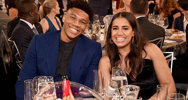 Яннис Адетокумбо сыграет свадьбу в конце августа в Греции