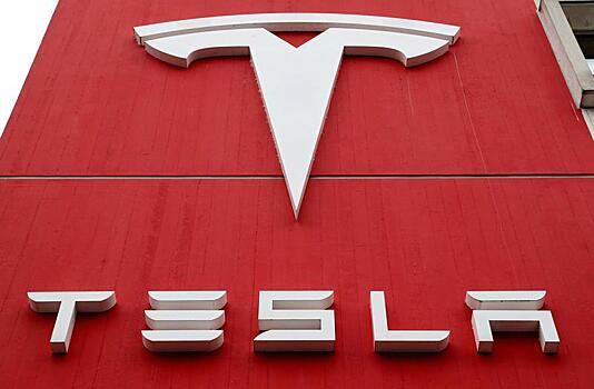 Tesla потеряла треть капитализации с начала февраля
