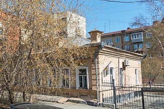 Свердловские власти отдали казакам часть Алексеевского училища