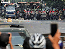 США приступили к эвакуации дипломатов из Мьянмы