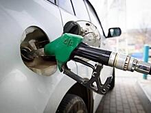 Водителям не стоит этого делать на АЗС: иначе лишат прав или арестуют