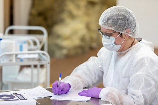 «Это правильно!»: вирусолог поддержал программу поощрения вакцинации для старшего поколения