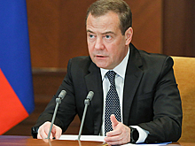 Медведев анонсировал национализацию активов уходящих из России компаний