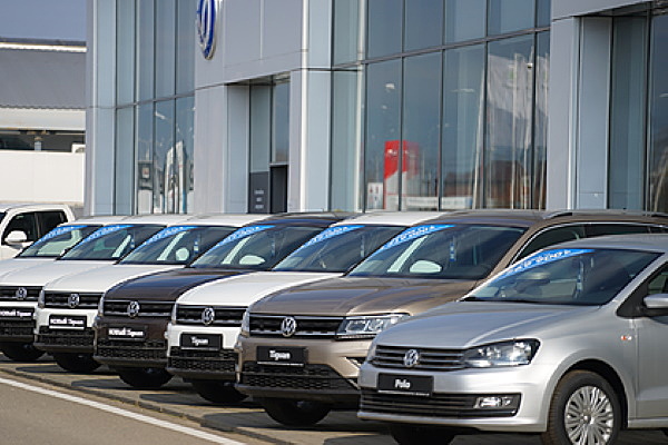 России напророчили падение продаж автомобилей